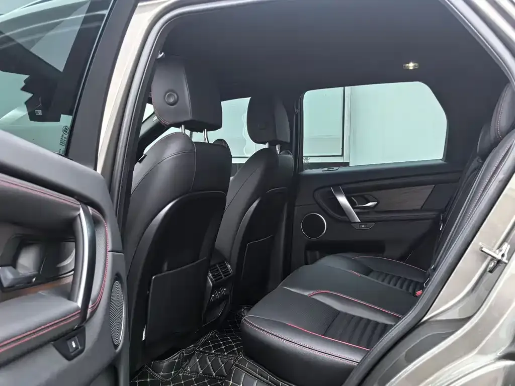 Land Rover Discovery Sport — фото 3