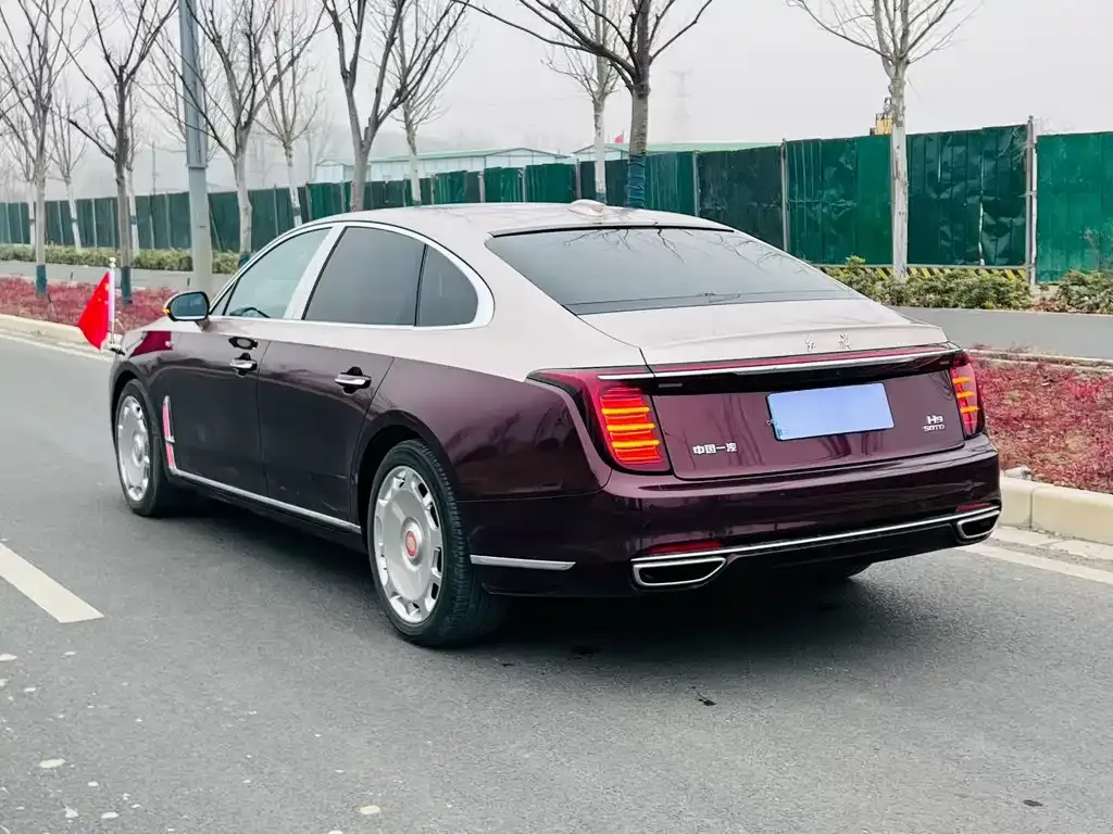 Hongqi H9 — фото 3