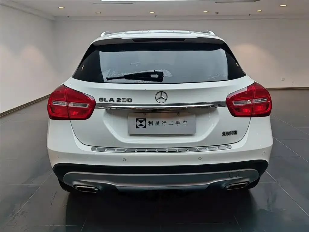 Mercedes-Benz GLA — фото 7