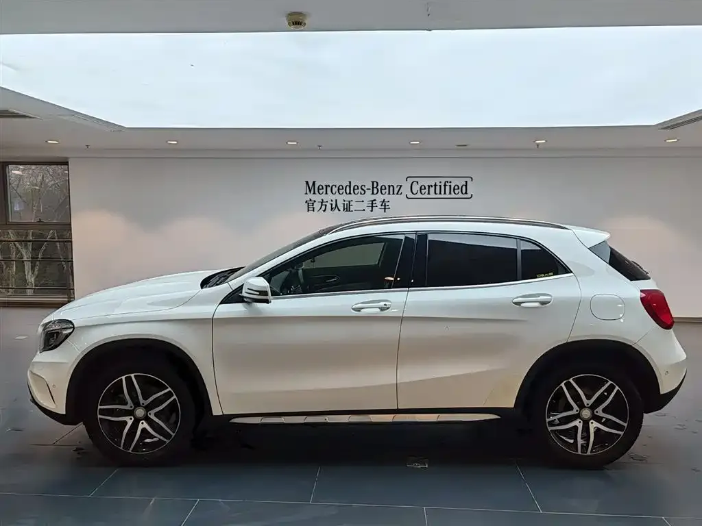 Mercedes-Benz GLA — фото 3