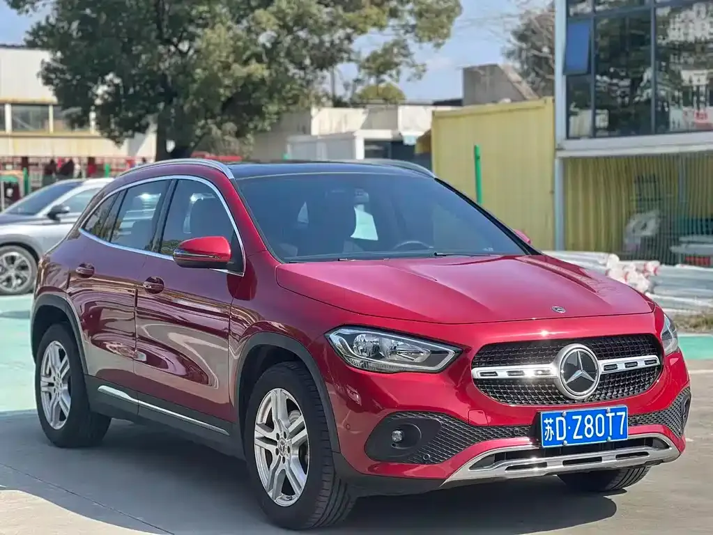 Mercedes-Benz GLA — фото 7