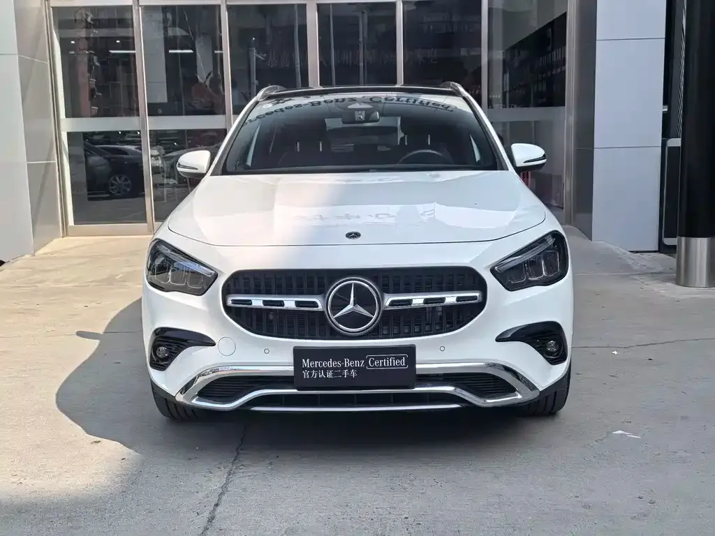Mercedes-Benz GLA — фото 7