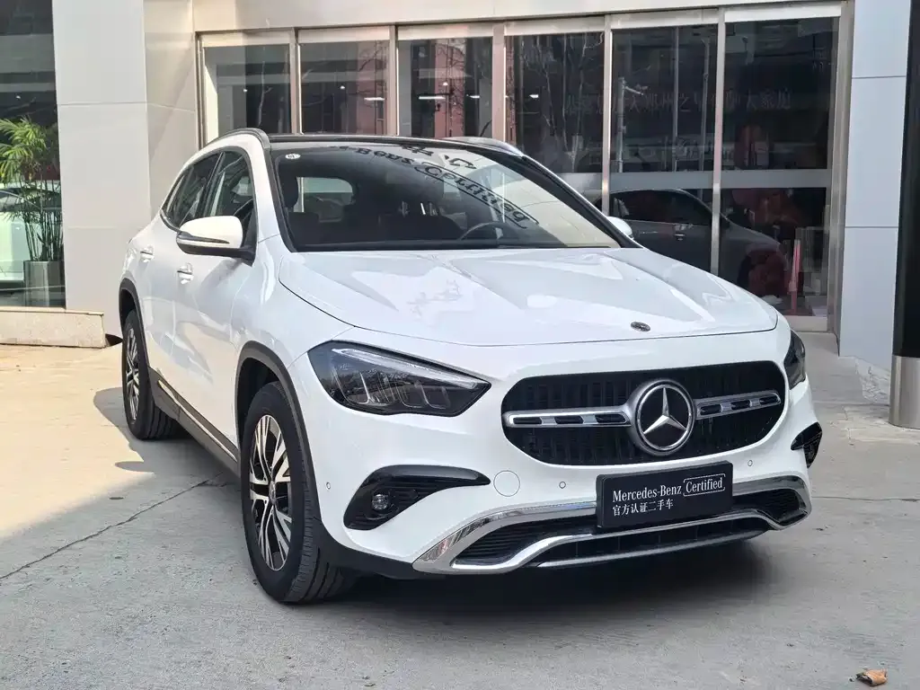 Mercedes-Benz GLA — фото 10