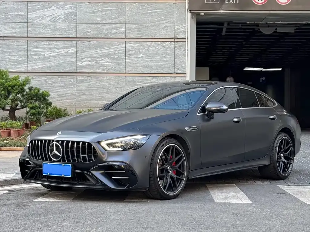 Mercedes-Benz AMG GT — фото 1