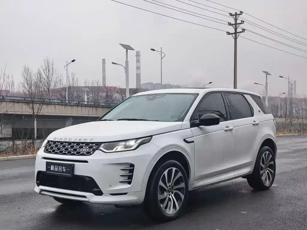 Land Rover Discovery Sport — фото 1