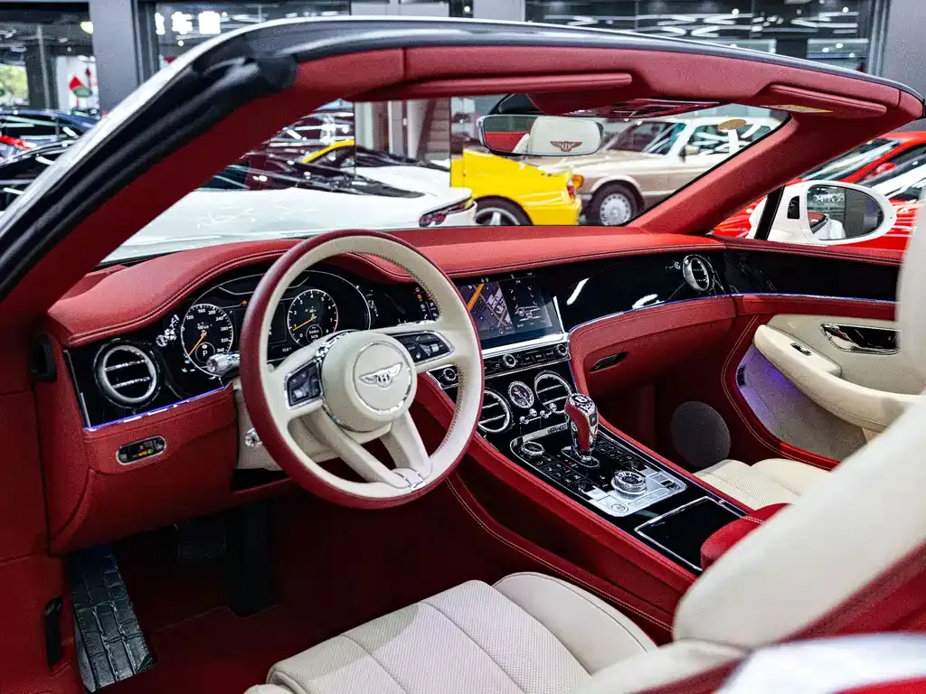 Bentley Continental — фото 8
