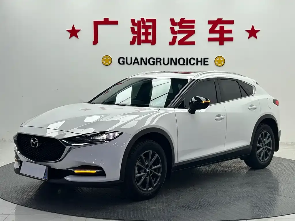 Mazda CX-4 — фото 1
