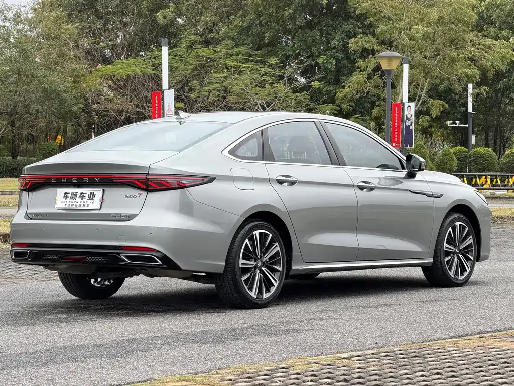 Chery Arrizo 8 PRO — фото 3