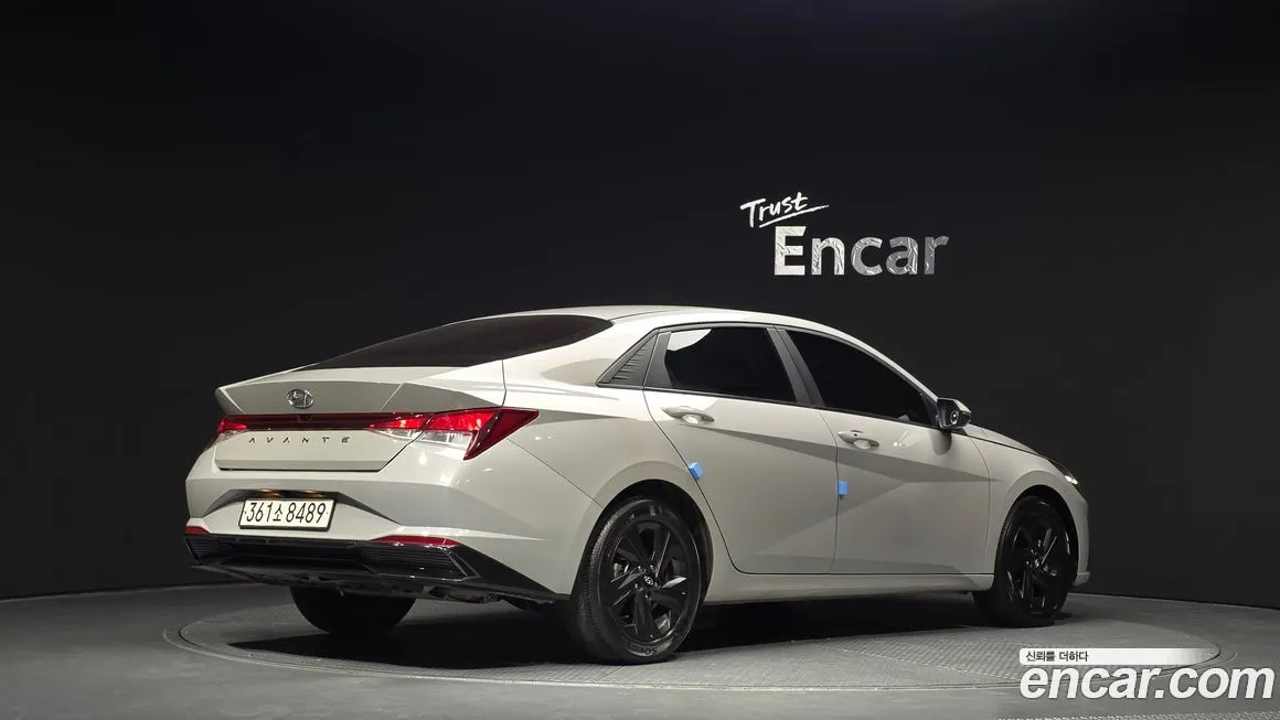 Hyundai AVANTE — фото 9