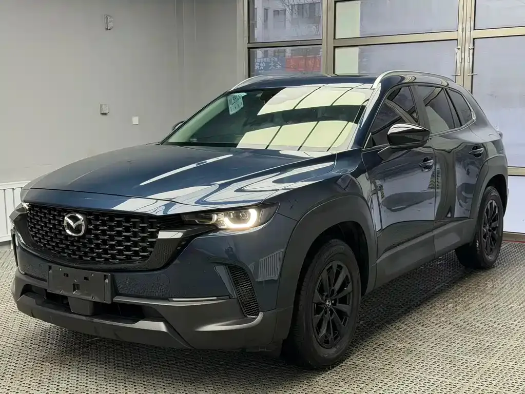 Mazda CX-50 — фото 1