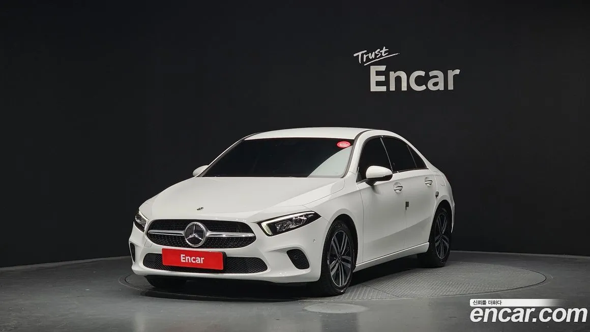 Mercedes-Benz A-Class — фото 1