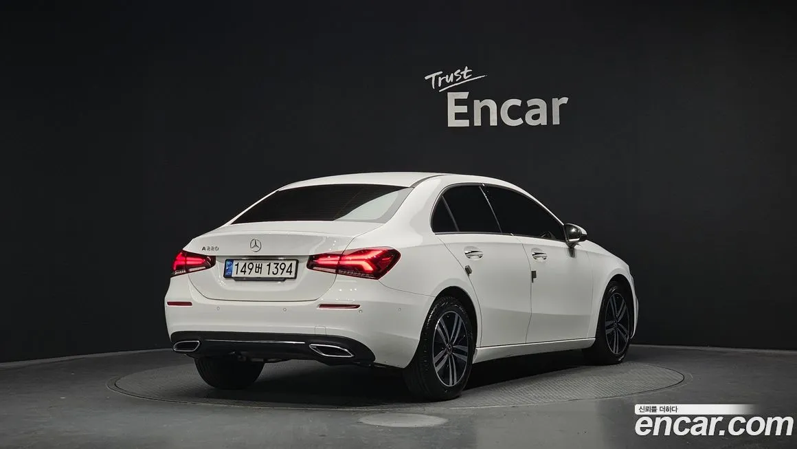 Mercedes-Benz A-Class — фото 7