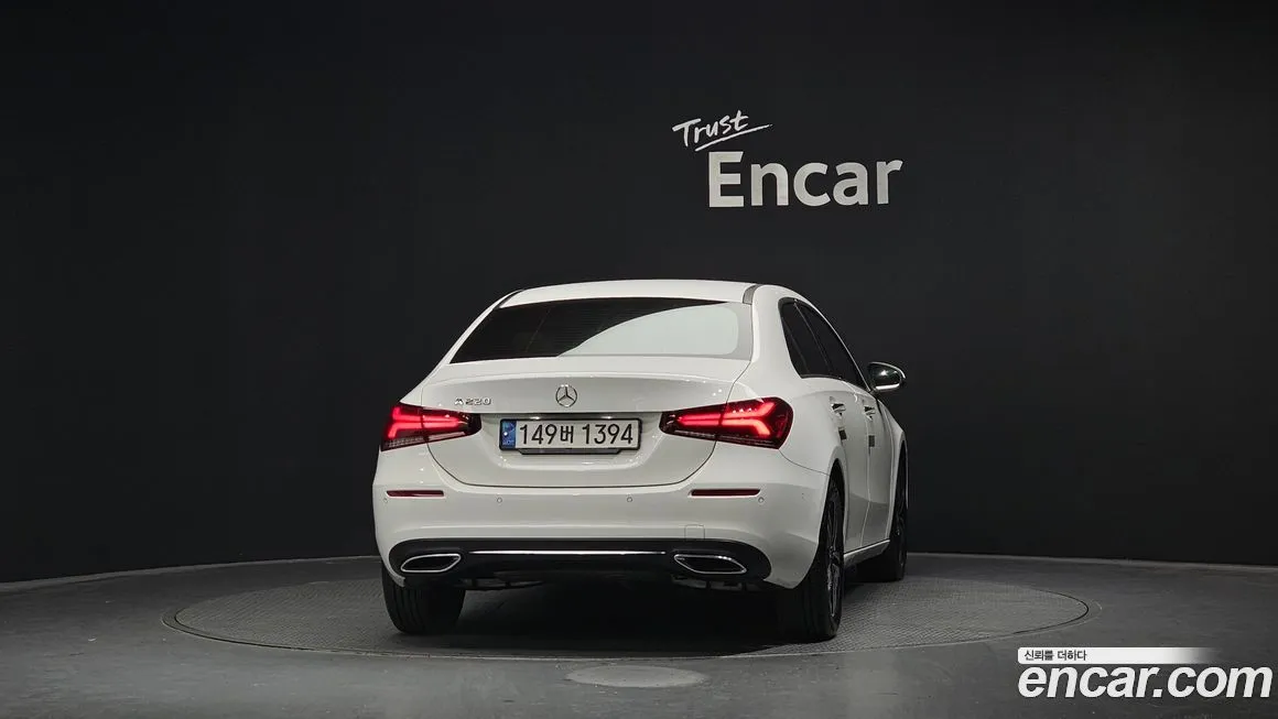 Mercedes-Benz A-Class — фото 3