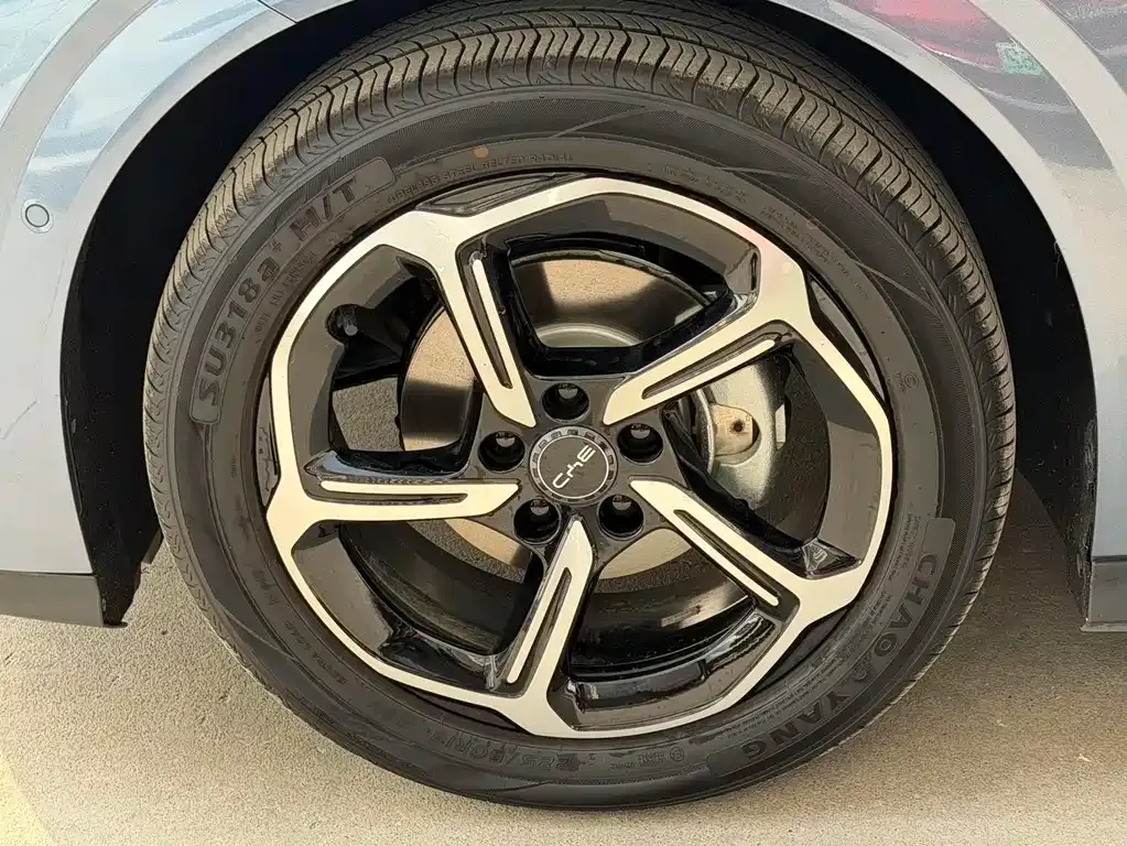 BYD Seal 06GT — фото 10