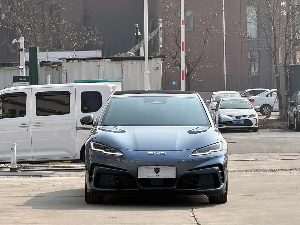 BYD Seal 06GT — фото 3