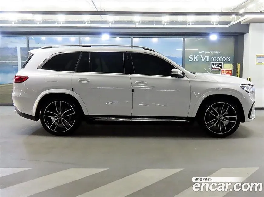 Mercedes-Benz GLS-Class — фото 6