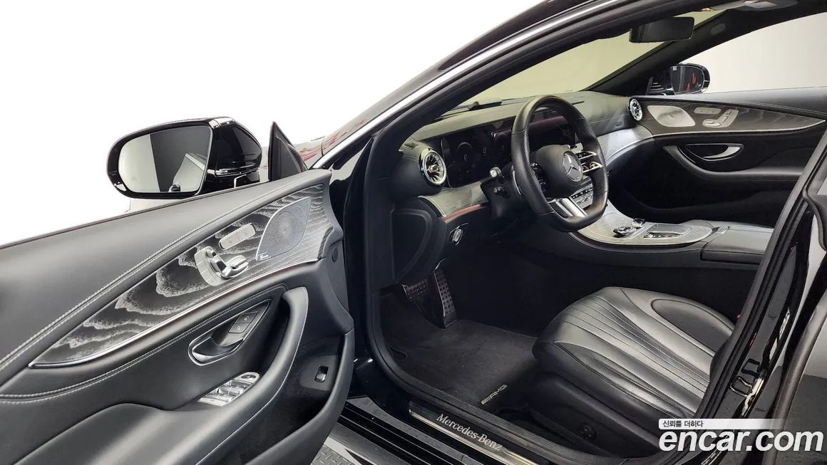 Mercedes-Benz CLS-Class — фото 5