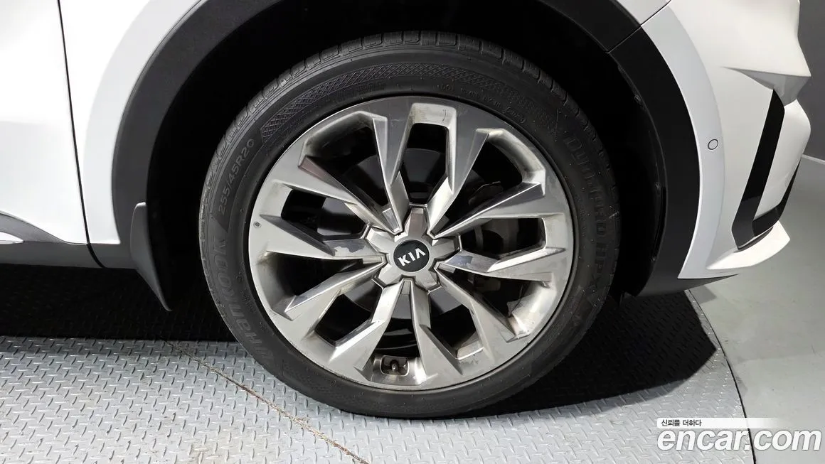 Kia Sorento — фото 3