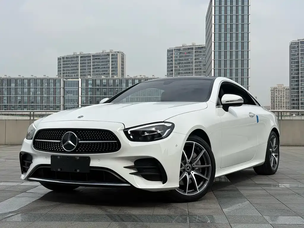 Mercedes-Benz E-Class (Import) — фото 5