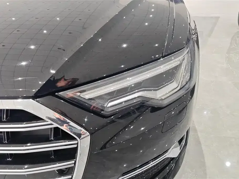 Audi A6L — фото 3