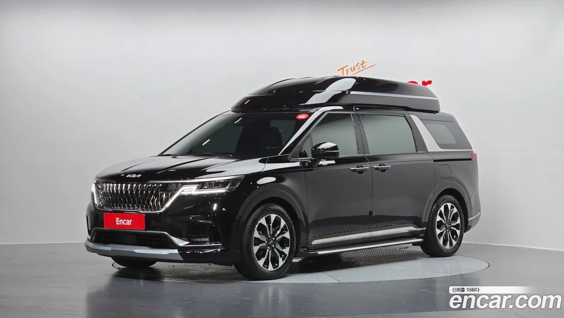 Kia Carnival — фото 1
