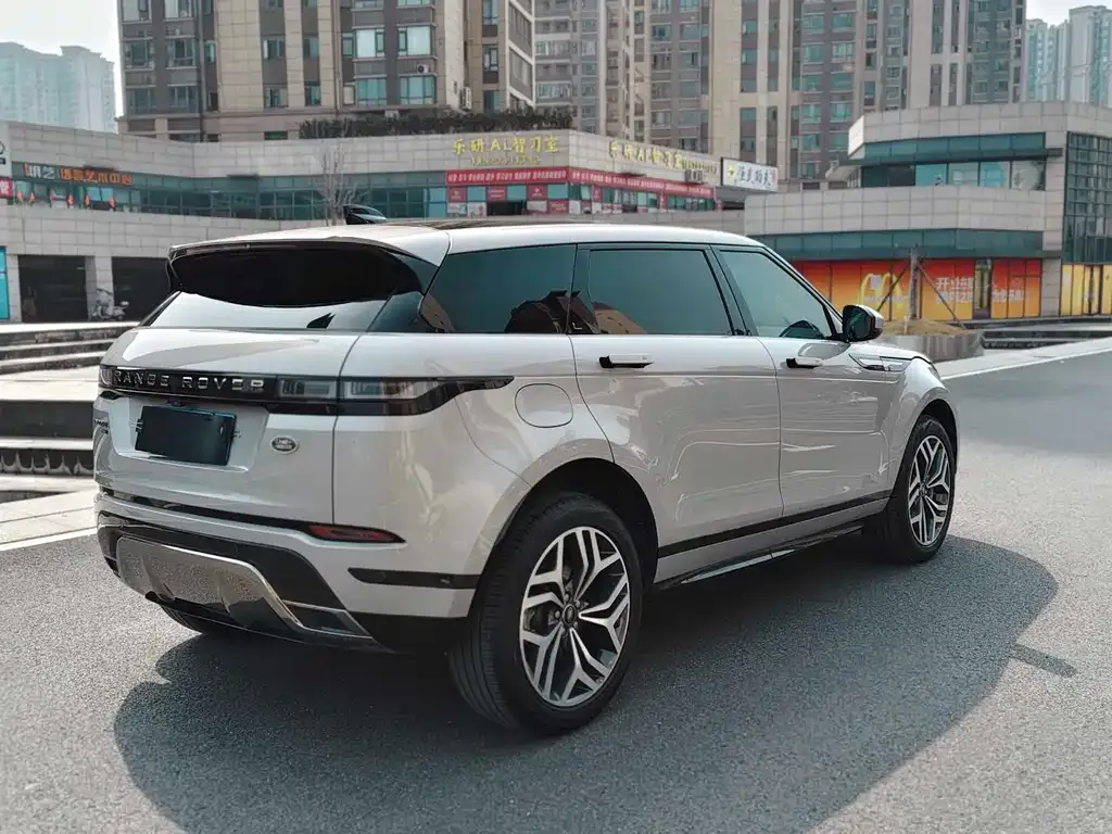 Land Rover Evoque — фото 9