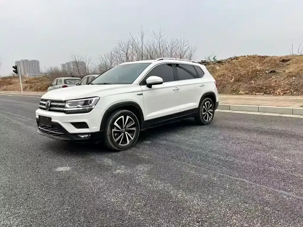 Volkswagen Tharu — фото 7