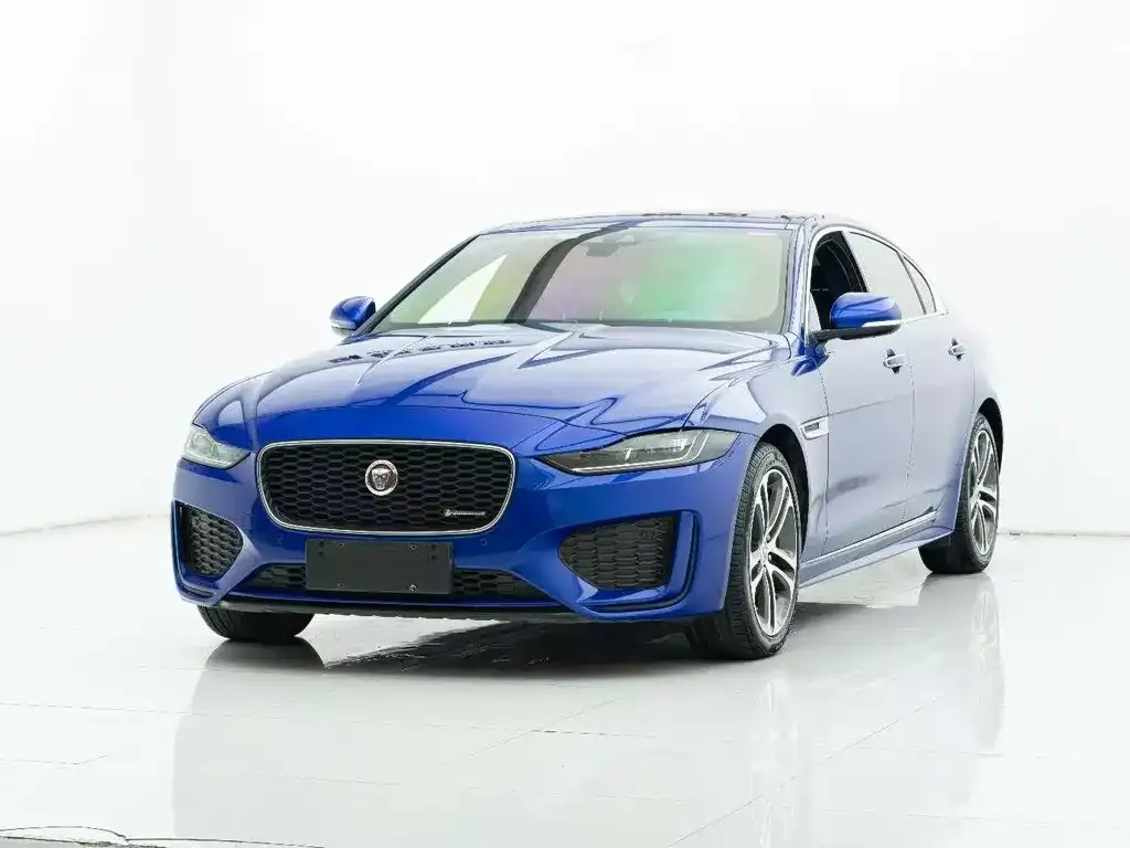 Jaguar XEL — фото 1