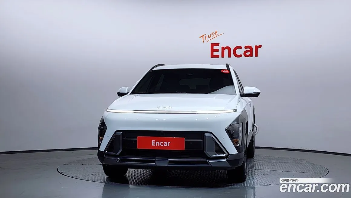 Hyundai Kona — фото 2