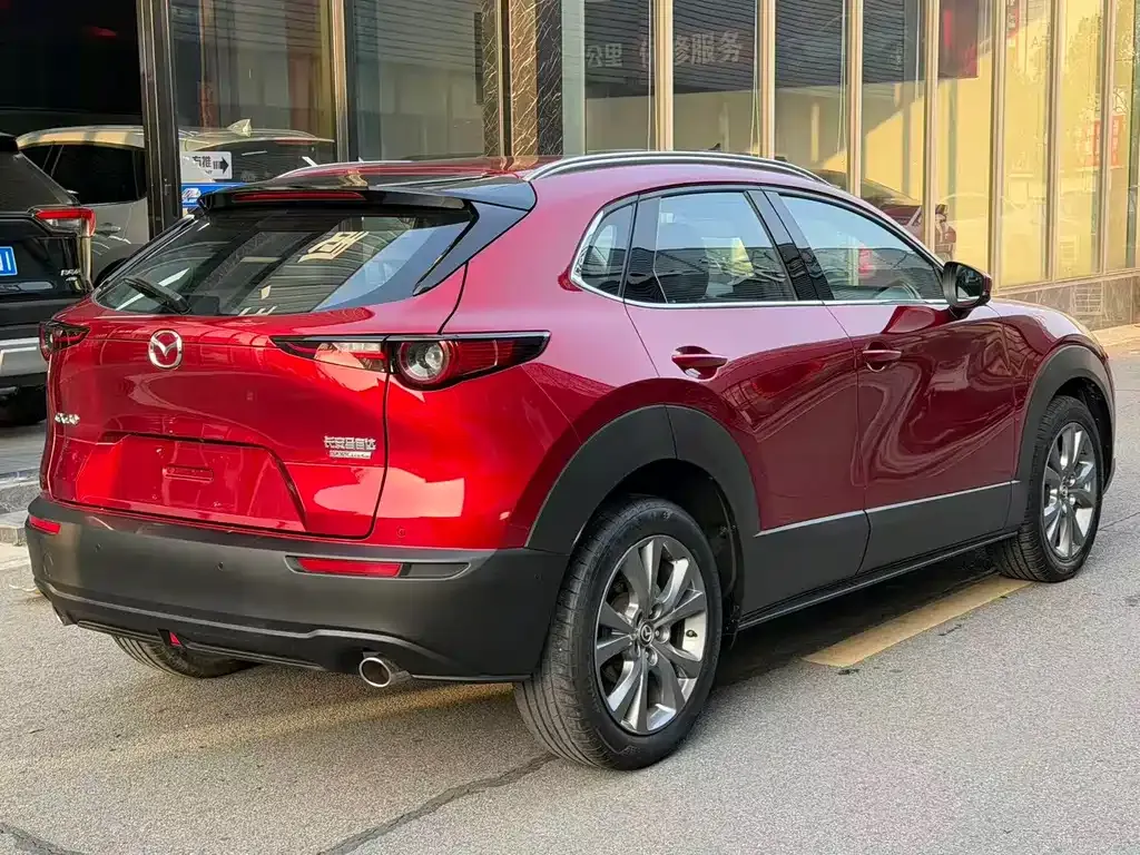 Mazda CX-30 — фото 10