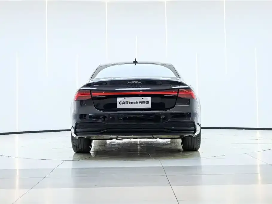 Audi A7L — фото 4