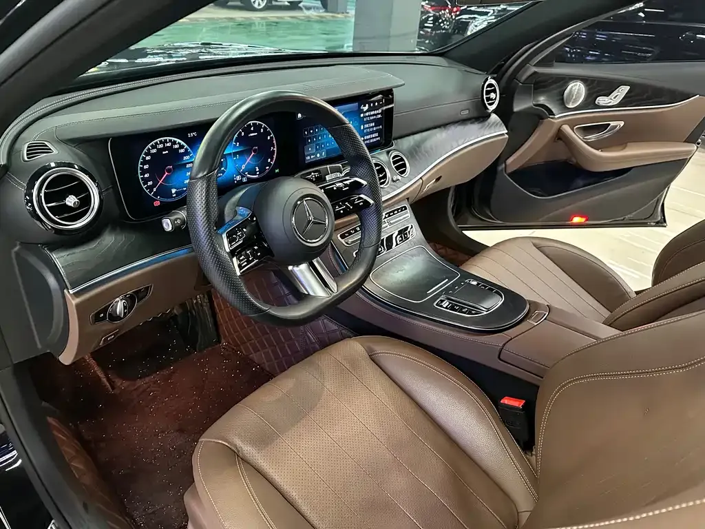 Mercedes-Benz E-Class (Import) — фото 6
