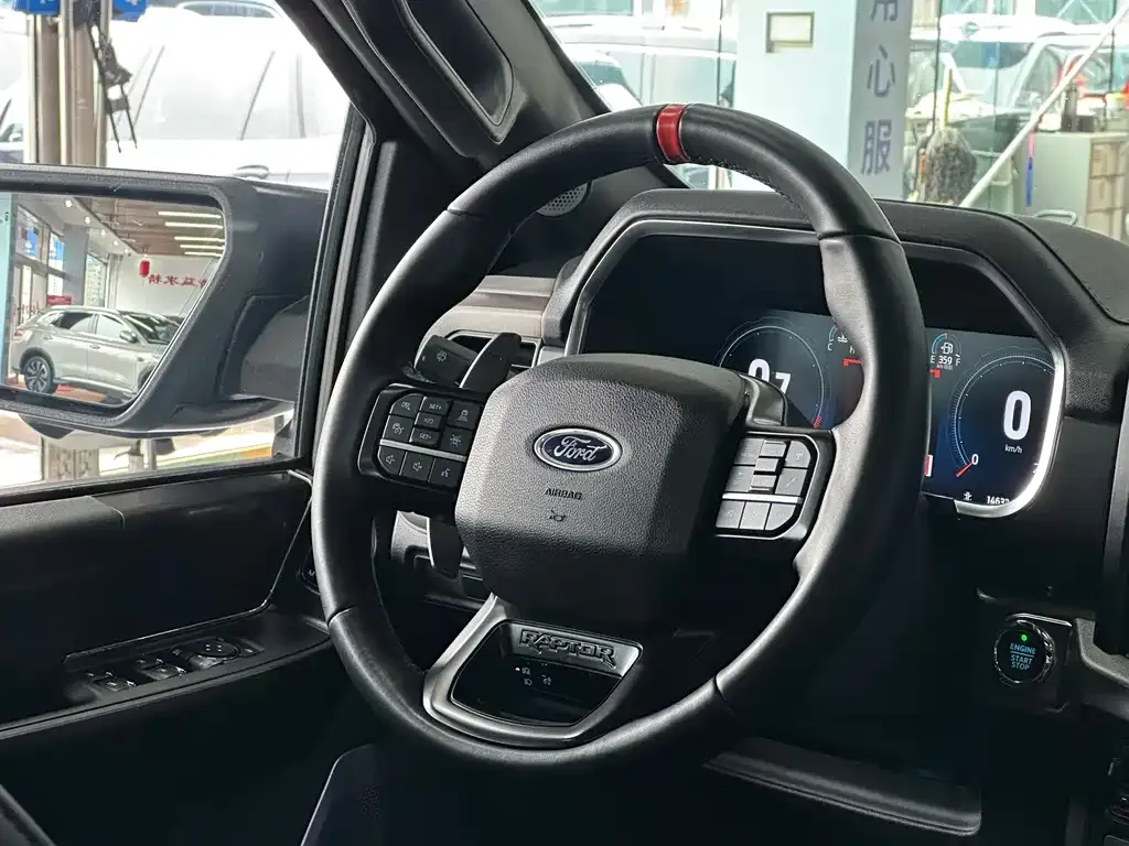 Ford F-150 Raptor — фото 10