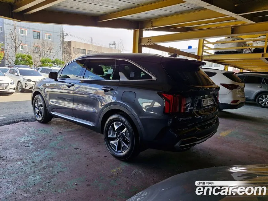 Kia Sorento — фото 3