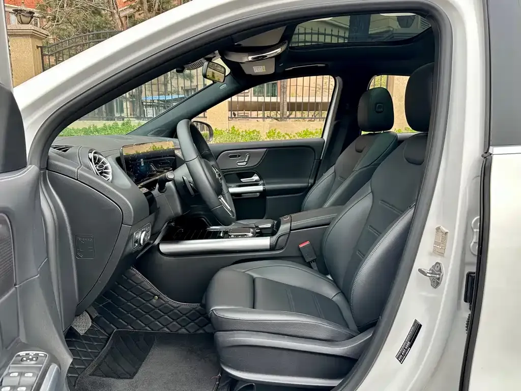 Mercedes-Benz GLA — фото 5