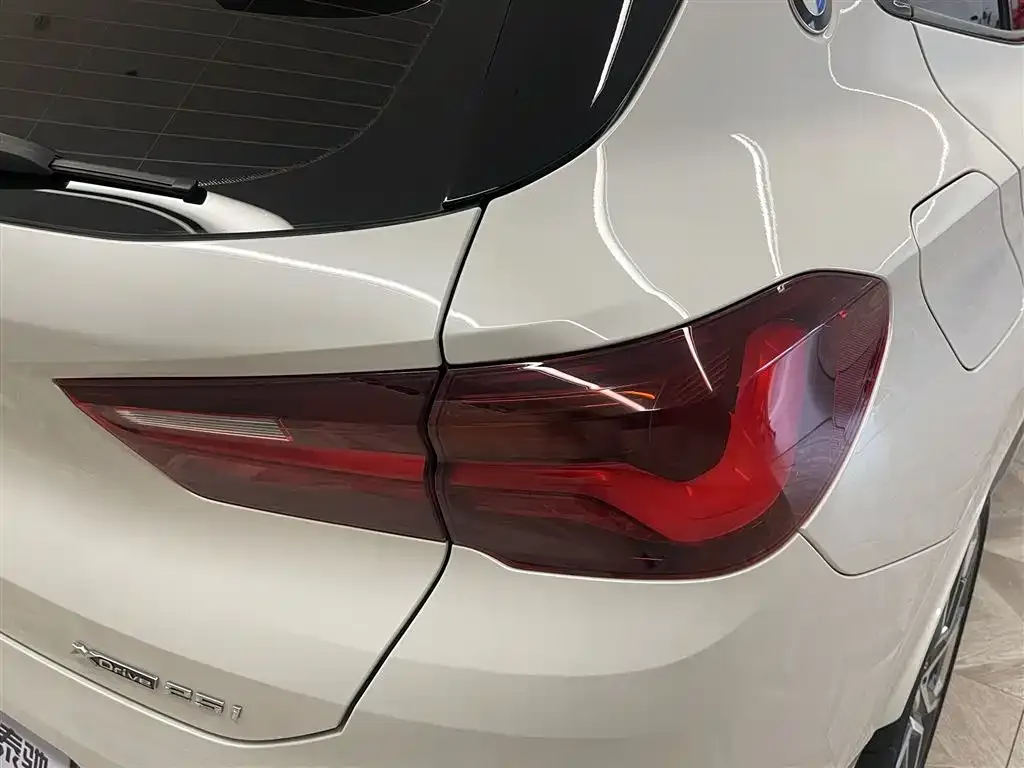 BMW X2 — фото 9