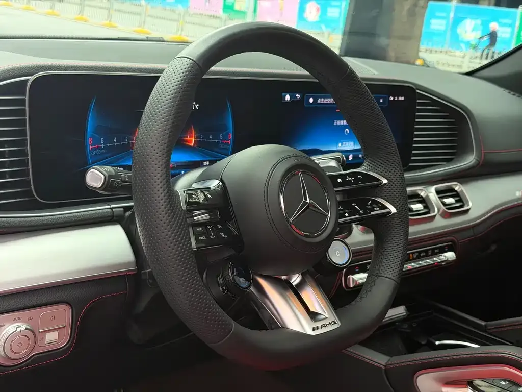 Mercedes-Benz GLE AMG — фото 2