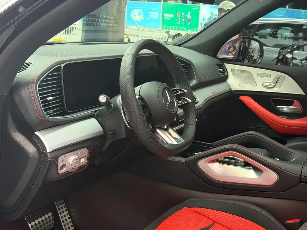 Mercedes-Benz GLE AMG — фото 3