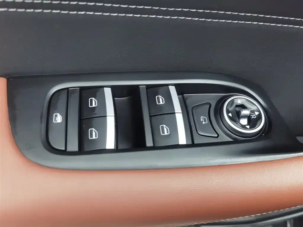 Chery Tiggo 8 PLUS — фото 7