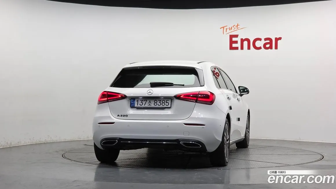 Mercedes-Benz A-Class — фото 7