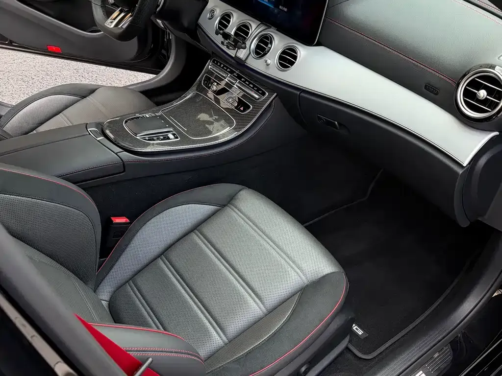 Mercedes-Benz E-Class AMG — фото 7