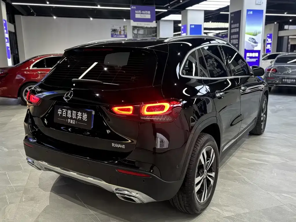 Mercedes-Benz GLA — фото 8