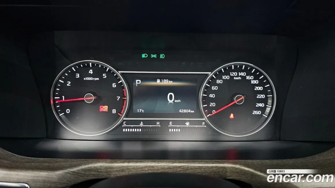 Kia Sorento — фото 9