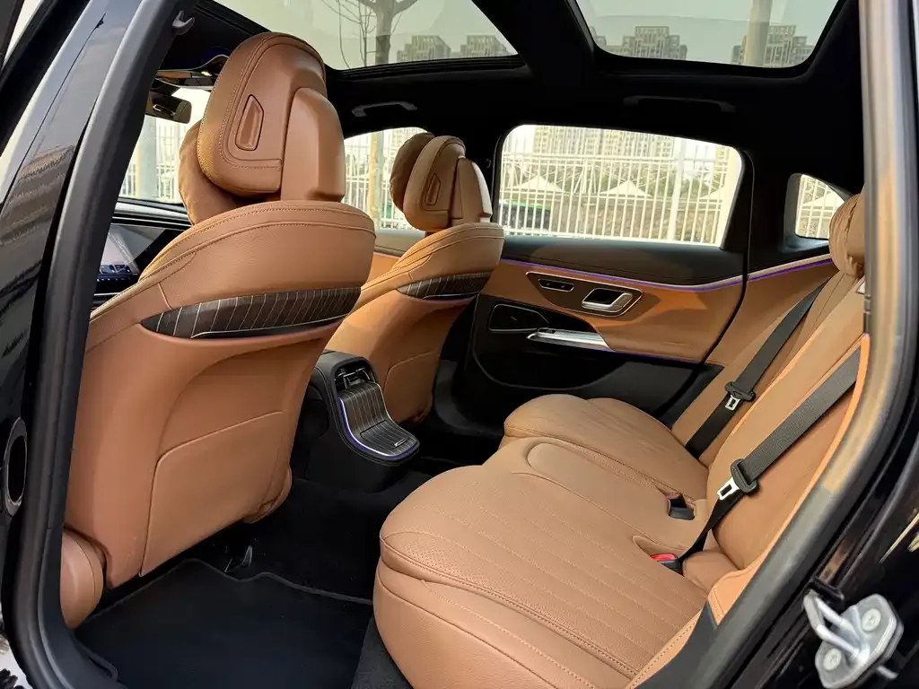Mercedes-Benz E-Class New Energy — фото 9