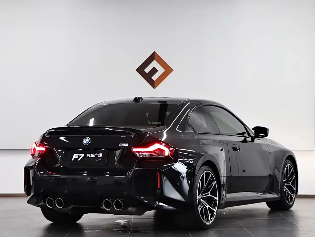 BMW M2 — фото 8