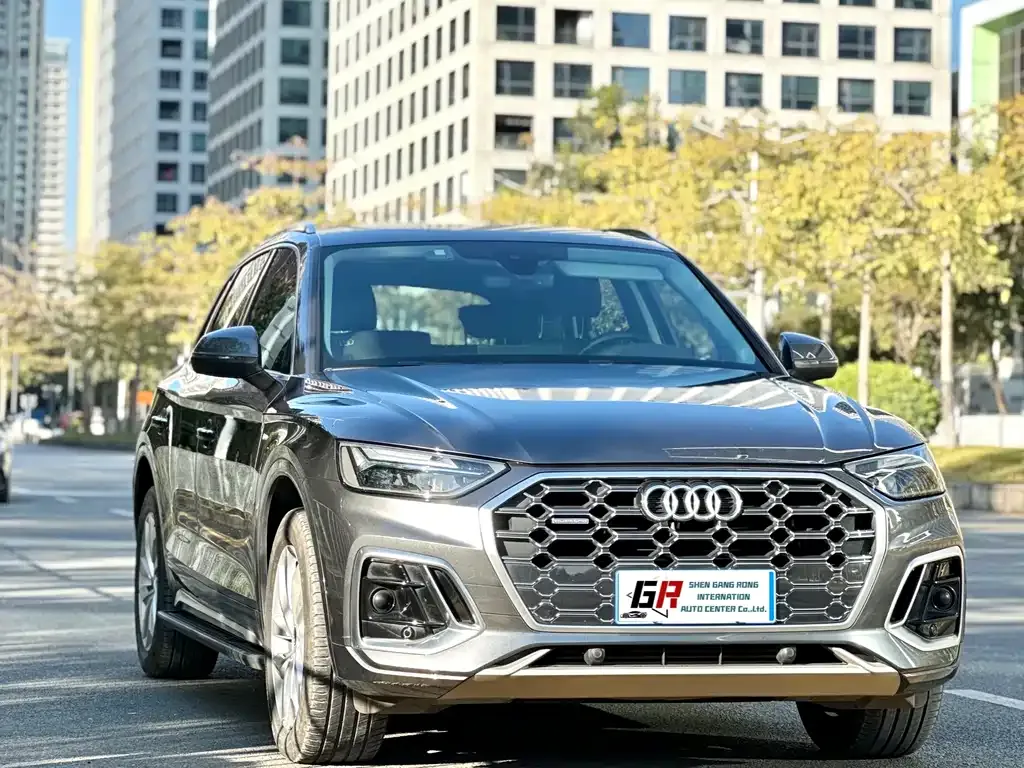 Audi Q5L — фото 4
