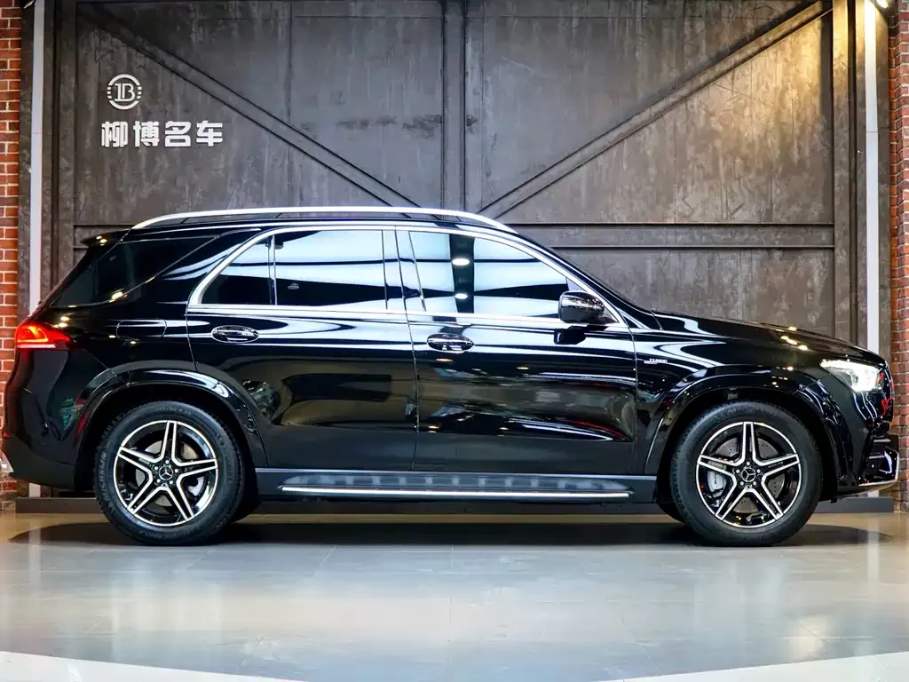 Mercedes-Benz GLE AMG — фото 8