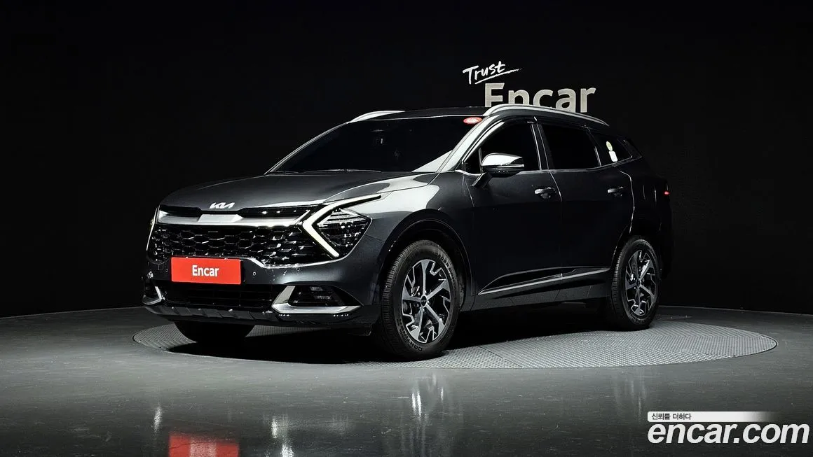 Kia Sportage — фото 1