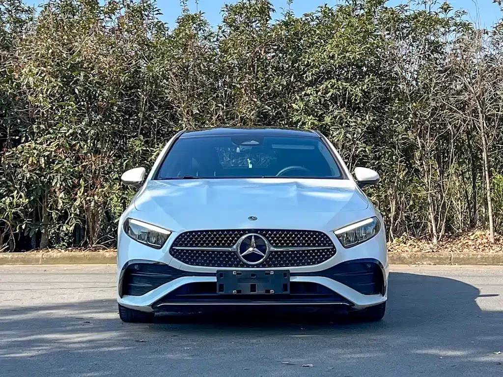 Mercedes-Benz A-Class — фото 7