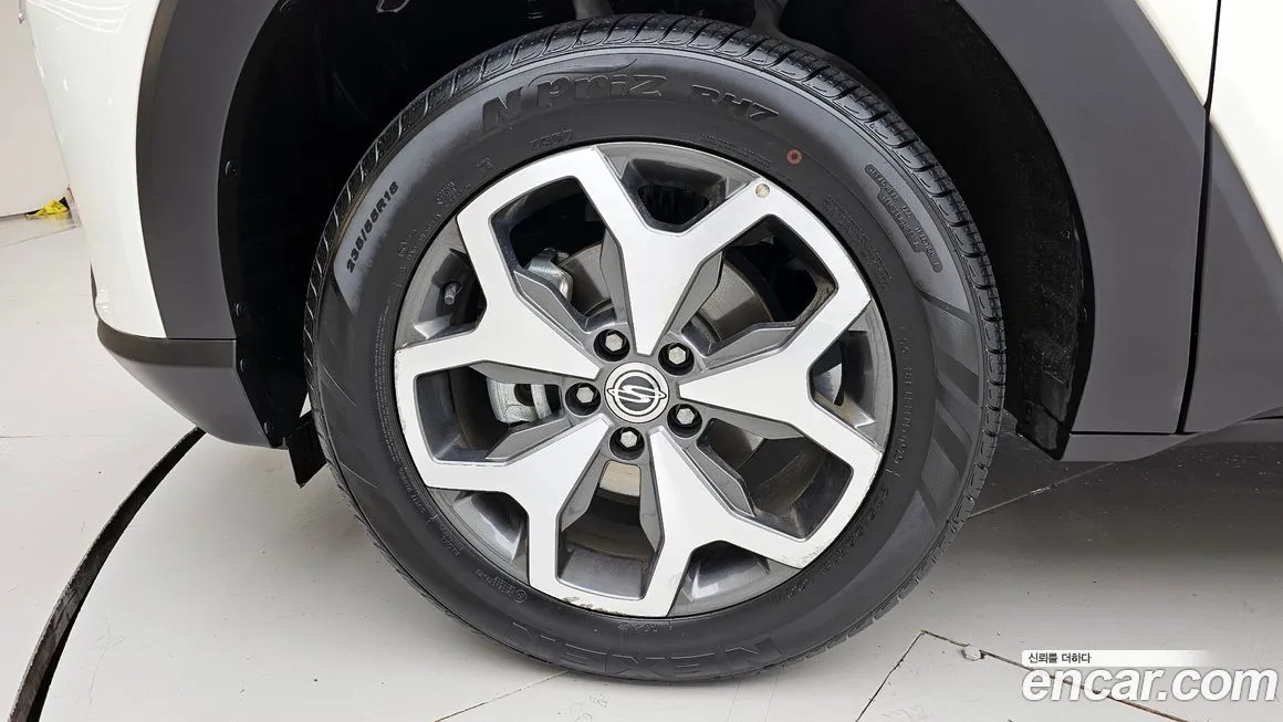 KG Mobility (Ssangyong) Torres — фото 10